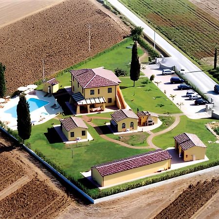 Podere Tre Cipressi Aparthotel Campiglia Marittima Bagian luar foto