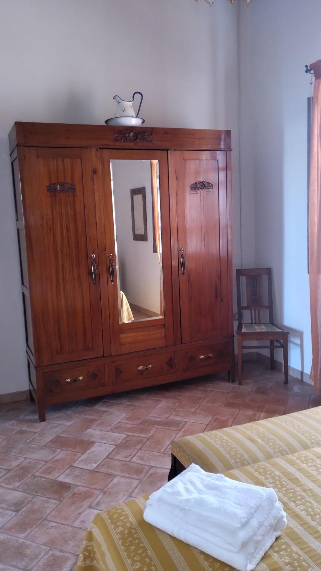 Podere Tre Cipressi Aparthotel Campiglia Marittima Bagian luar foto