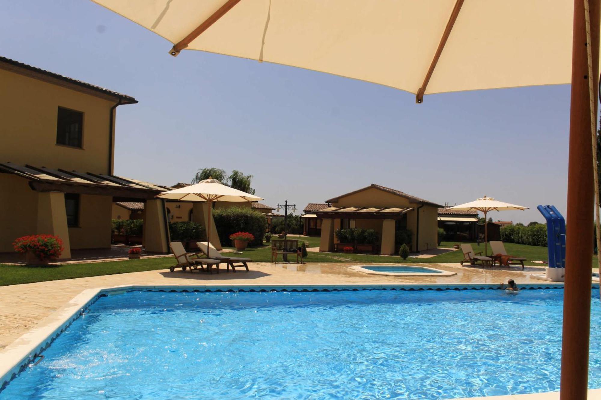 Podere Tre Cipressi Aparthotel Campiglia Marittima Bagian luar foto