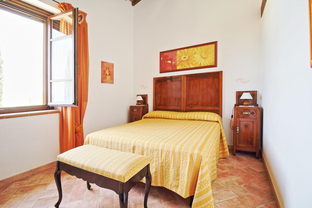 Podere Tre Cipressi Aparthotel Campiglia Marittima Bagian luar foto